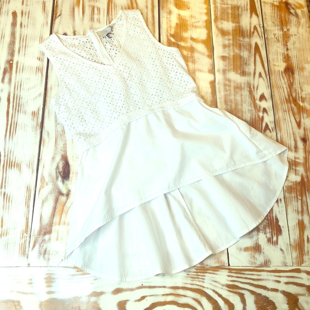 Anthropologie HD In Paris White Eyelet Peplum Sleeveless Blouse Size X-Small